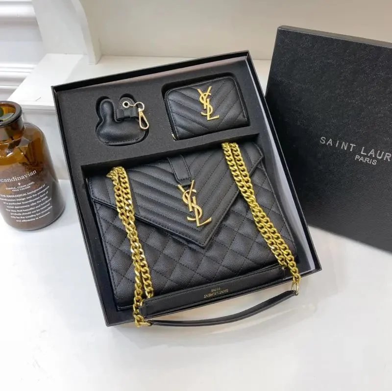 Saint Laurent Cassandra